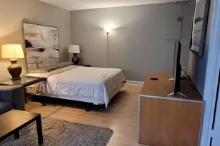 1021 Arlington Blvd, Arlington, VA 22209 - Photo 12