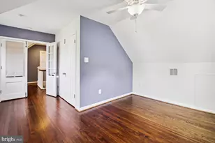 1114 21st St S, Arlington, VA 22202 - Photo 32