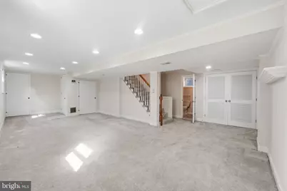 2351 N Vermont Street N, Arlington, VA 22207 - Photo 34