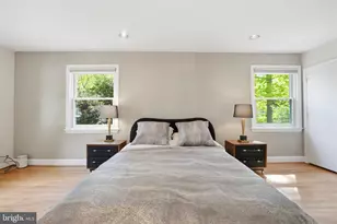 2351 N Vermont Street N, Arlington, VA 22207 - Photo 14
