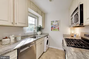 1013 S Buchanan St, Arlington, VA 22204 - Photo 10