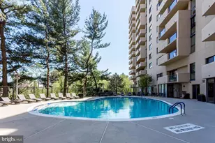 1101 S Arlington Ridge Rd, Arlington, VA 22202 - Photo 56