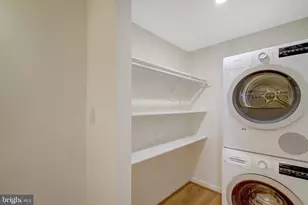 1101 S Arlington Ridge Rd, Arlington, VA 22202 - Photo 24
