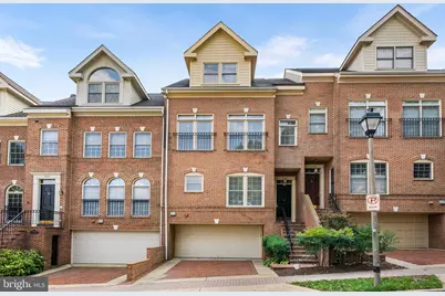 1588 N Colonial Terrace, Arlington, VA 22209 - Photo 1
