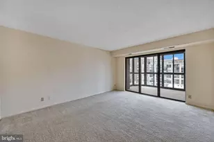 1600 N Oak St, Arlington, VA 22209 - Photo 8