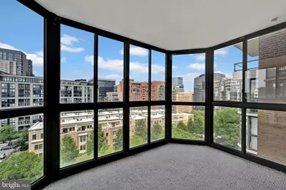 1600 N Oak Street #1429, Arlington, VA 22209 - Photo 2