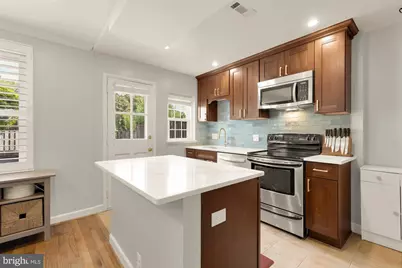 3475 S Wakefield Street S, Arlington, VA 22206 - Photo 4