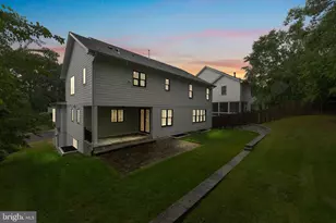 4306 40th St N, Arlington, VA 22207 - Photo 58