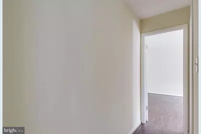 3408 25th Street S #7, Arlington, VA 22206 - Photo 8