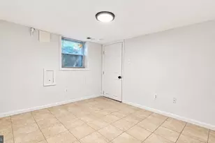 840 S Wayne St, Arlington, VA 22204 - Photo 28