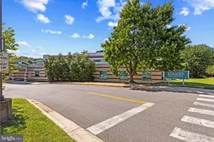 1511 S George Mason Dr, Arlington, VA 22204 - Photo 34