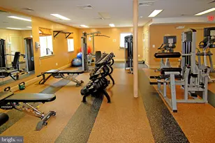 4061 S Four Mile Run Dr, Arlington, VA 22204 - Photo 30