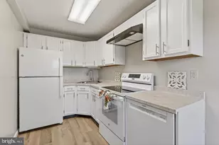 1811 Key Blvd, Arlington, VA 22201 - Photo 8