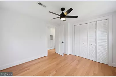 2705 1st Road S, Arlington, VA 22204 - Photo 12