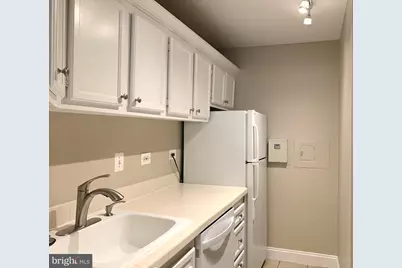 2030 N Adams Street #910, Arlington, VA 22201 - Photo 22