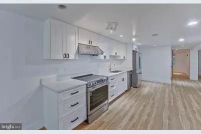 4912-A Old Dominion Drive, Arlington, VA 22207 - Photo 4