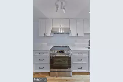 4912-A Old Dominion Drive, Arlington, VA 22207 - Photo 6