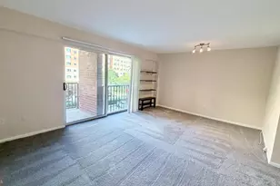 1300 Army Navy Dr, Arlington, VA 22202 - Photo 10