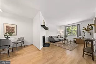 2850 S Wakefield St, Arlington, VA 22206 - Photo 4