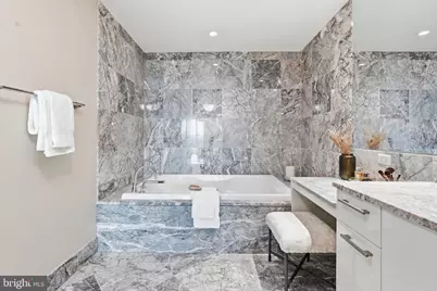 1881 N Nash Street N #1510, Arlington, VA 22209 - Photo 22
