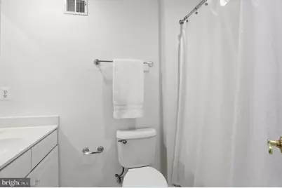 2139 N Pierce Court, Arlington, VA 22209 - Photo 32