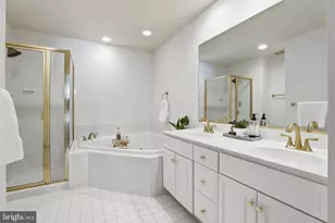 2139 N Pierce Ct, Arlington, VA 22209 - Photo 28