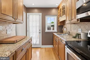 3616 S Wakefield St, Arlington, VA 22206 - Photo 8