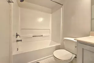 1001 N Vermont St, Arlington, VA 22201 - Photo 16