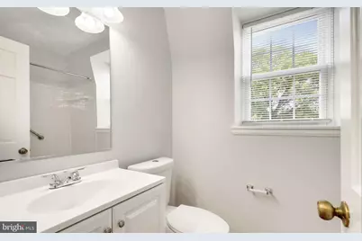 3008 S Abingdon Street #C2, Arlington, VA 22206 - Photo 14