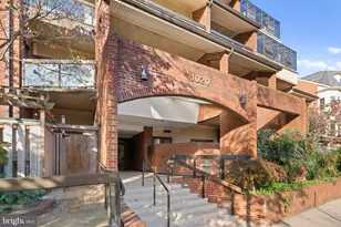 1020 N Stafford St, Arlington, VA 22201 - Photo 1