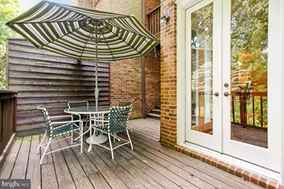 2467 N Wakefield Court, Arlington, VA 22207 - Photo 24