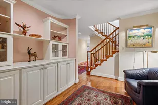 2467 N Wakefield Ct, Arlington, VA 22207 - Photo 20