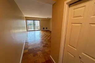 1931 N Cleveland St, Arlington, VA 22201 - Photo 2