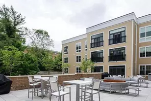 989 S Buchanan Street S, Arlington, VA 22204 - Photo 18