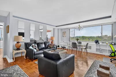 1011 Arlington Boulevard #942, Arlington, VA 22209 - Photo 2