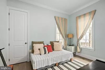2816 1st Road N, Arlington, VA 22201 - Photo 24