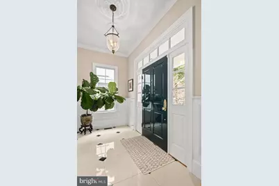 2816 1st Road N, Arlington, VA 22201 - Photo 18