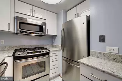 1050 N Taylor Street #1-213, Arlington, VA 22201 - Photo 18