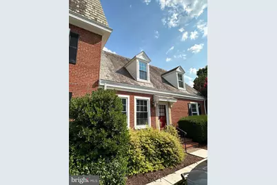 3021 S Buchanan Street, Arlington, VA 22206 - Photo 2