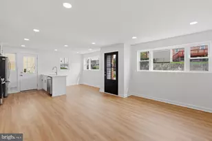 1545 11th St S, Arlington, VA 22204 - Photo 2