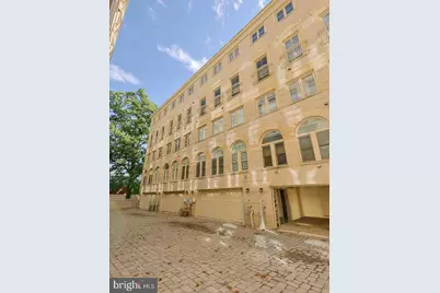 1335 N 14th Street N, Arlington, VA 22209 - Photo 58