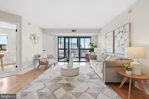 900 N Stafford St, Arlington, VA 22203 - Photo 2
