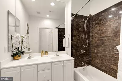 1320 N Wayne Street #101, Arlington, VA 22201 - Photo 14