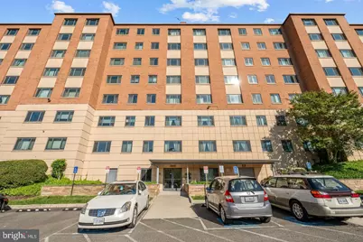 1300 S Arlington Ridge Road S #314, Arlington, VA 22202 - Photo 32