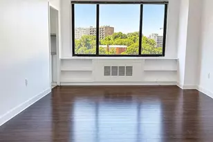 1121 Arlington Blvd, Arlington, VA 22209 - Photo 8