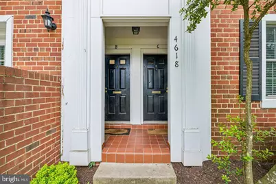4618 28th Road S #B, Arlington, VA 22206 - Photo 2