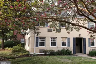 111 N George Mason Dr N, Arlington, VA 22204 - Photo 2