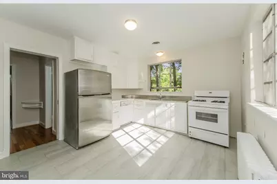1421 21st Street S, Arlington, VA 22202 - Photo 10