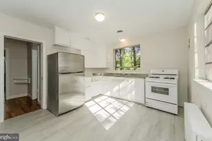 1421 21st St S, Arlington, VA 22202 - Photo 10