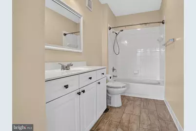 801 S Greenbrier Street #210, Arlington, VA 22204 - Photo 18
